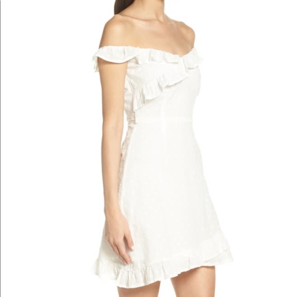 // BB DAKOTA Dress // - Picture 3 of 9